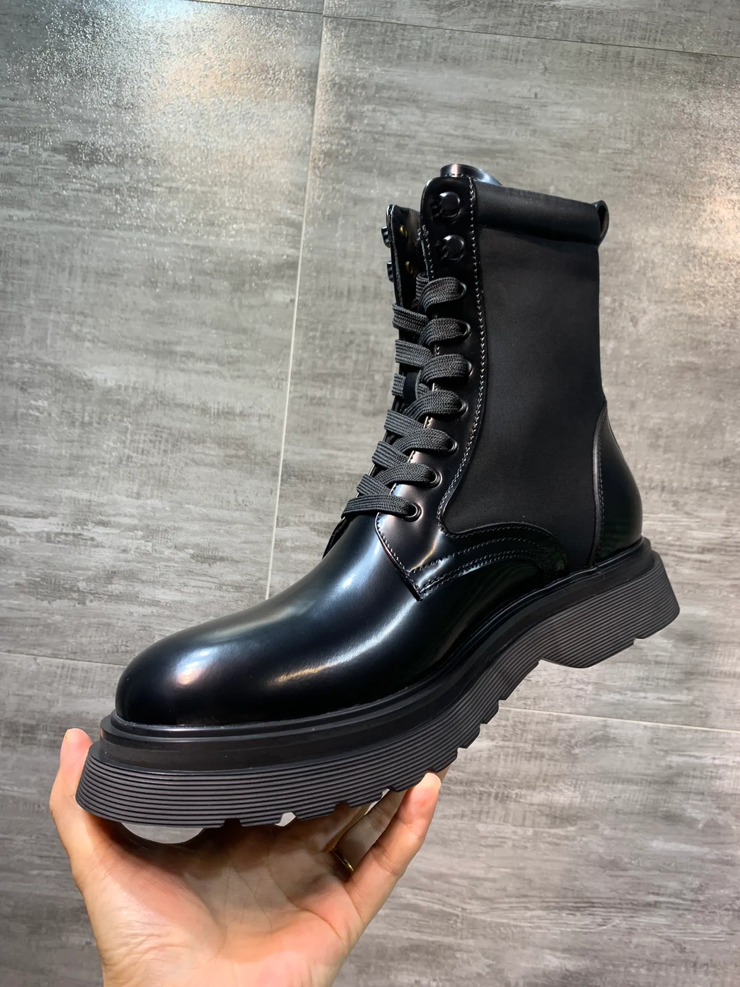 Men's men's shoes 💰820💰 🔥🔥🔥prada derby Prada top version thick-soled derby shoes, lace-up Martin boots, ken same fabric imported open edge beads, cowhide lining, cowhide feet complete set packaging code number 38-46